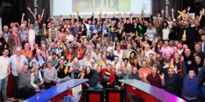 Bowling participants